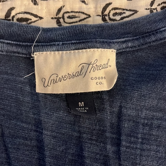 Universal Thread Tie Tank - Picture 4 of 6